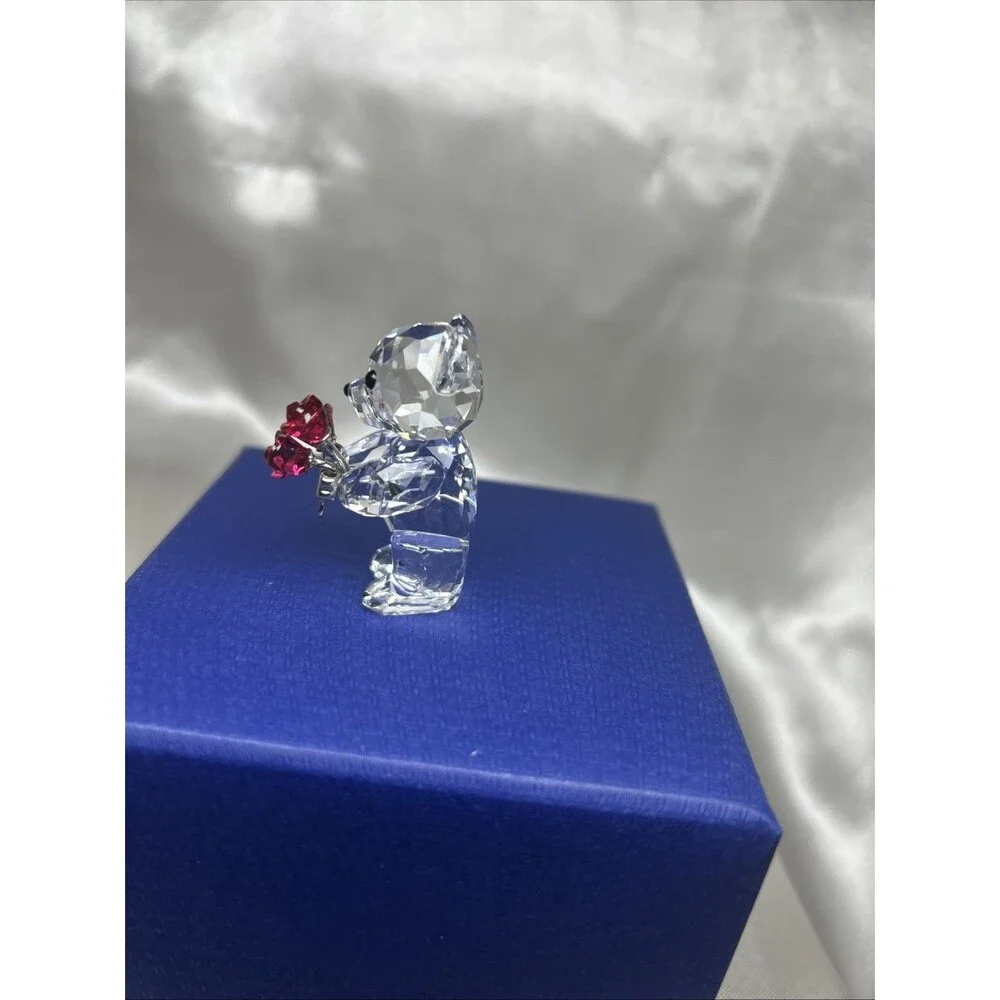 Swarovski Crystal Kris Bear Red Roses for You Figurine 1096731 Retired With Box
